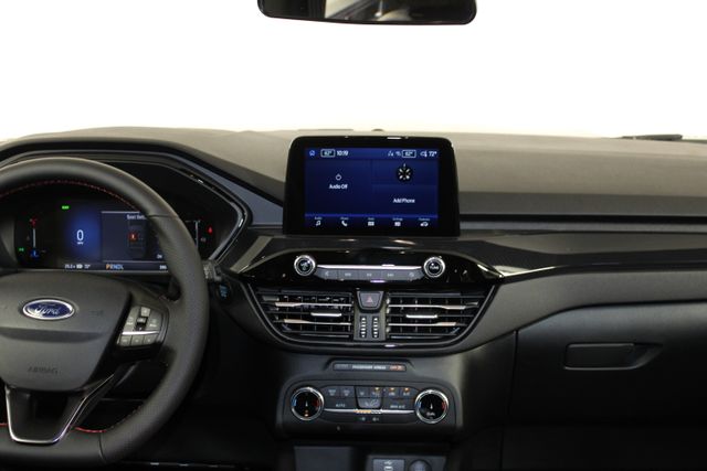 2025 Ford Escape ST-Line photo 17