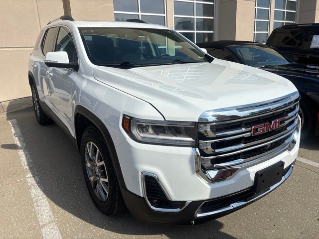 2020 GMC Acadia SLT