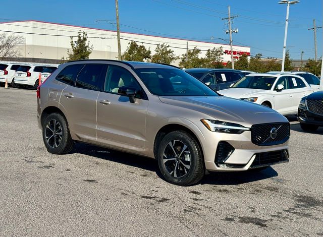 2026 Volvo XC60 B5 Core