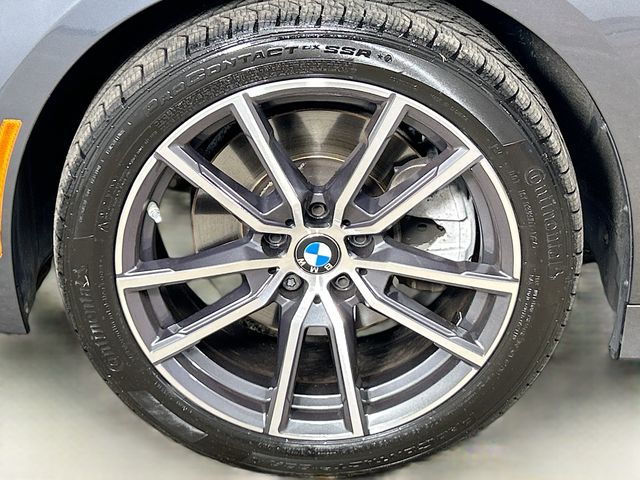 2021 BMW 3 Series 330i xDrive 32