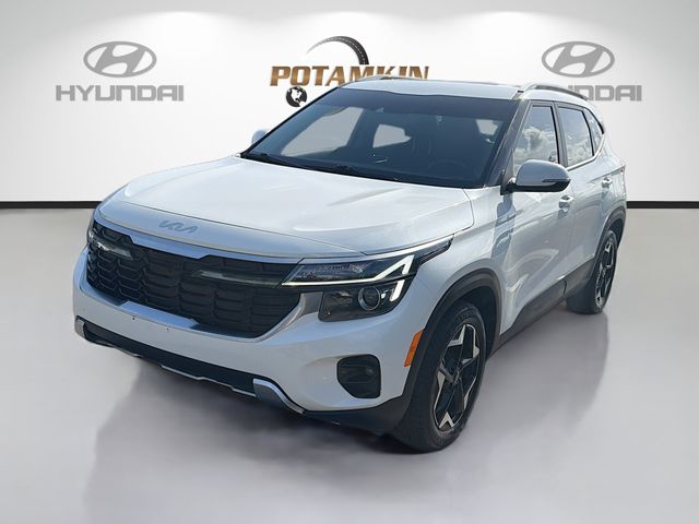 Snow White Pearl 2025 Kia Seltos SUV / Crossover Front-Wheel Drive Continuously Variable Transmission
