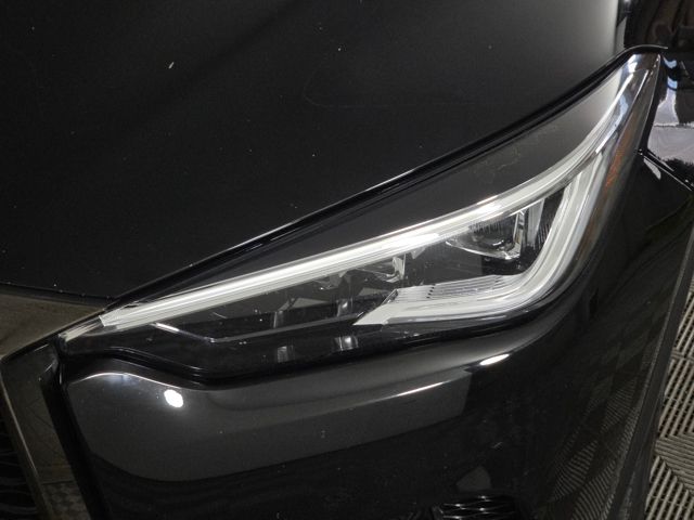 2020 Infiniti QX50 Essential photo 12