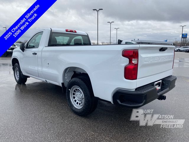 2025 Chevrolet Silverado 1500 WT photo