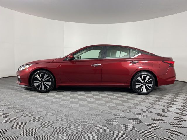 2022 Nissan Altima 2.5 SV 6