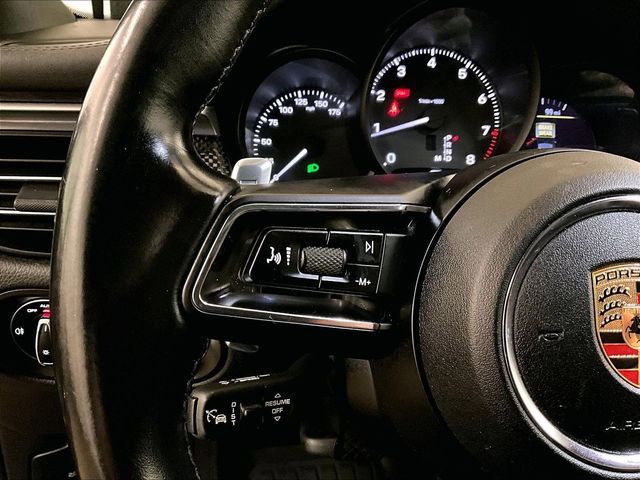 2023 Porsche Macan   at Audi Porsche Sewickley