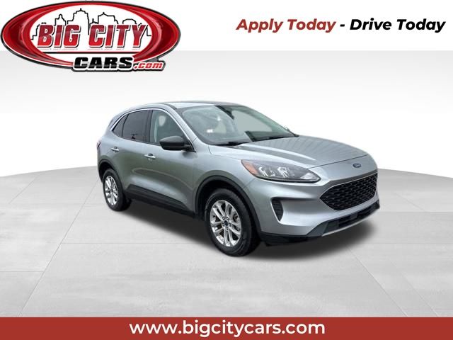 2022 Ford Escape Hybrid SE photo