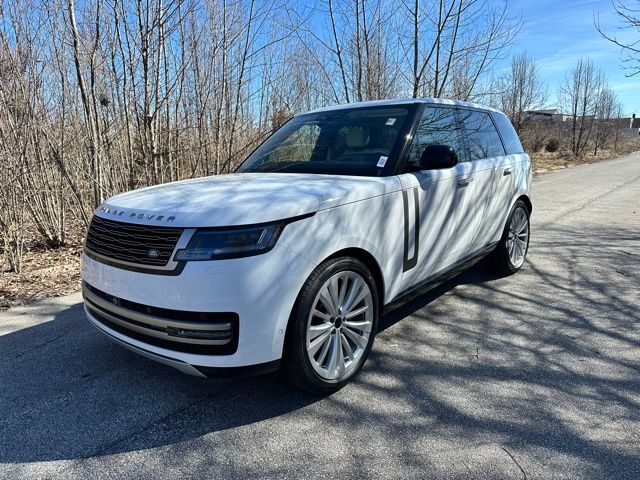 2026 Land Rover Range Rover P400 SE AWD