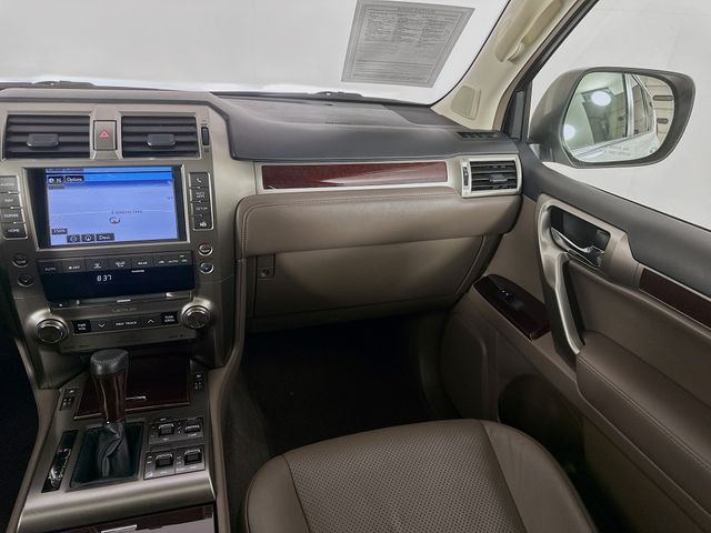 2018 Lexus GX 460 Luxury 24