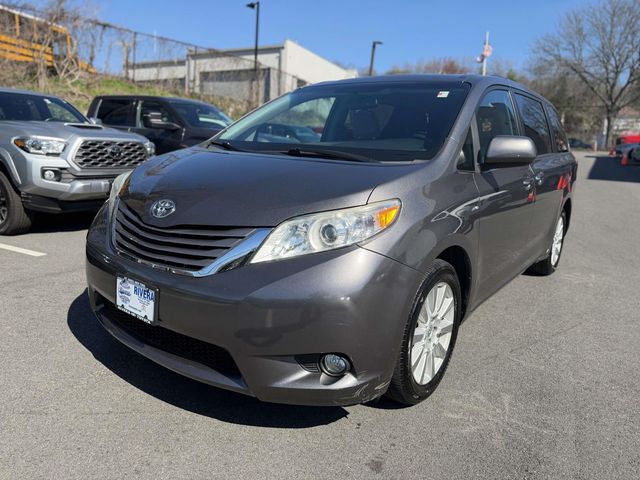 Predawn Gray Mica 2017 Toyota Sienna XLE Premium 7-Passenger AWD Minivan All-Wheel Drive 8-Speed Automatic