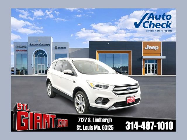 White Platinum Clearcoat Metallic 2017 Ford Escape SUV / Crossover All-Wheel Drive 6-Speed Automatic
