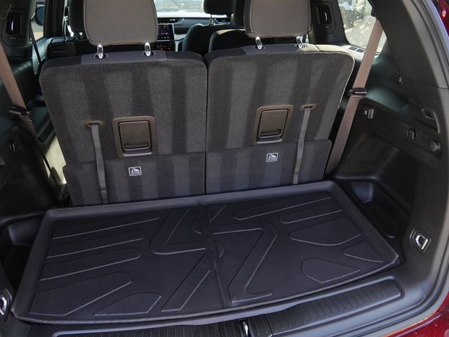 Used 2025 Jeep Grand Cherokee L SUV
