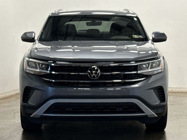 2022 Volkswagen Atlas Cross Sport 3.6L V6 SE w/Technology Gray at Bob Ruth Ford