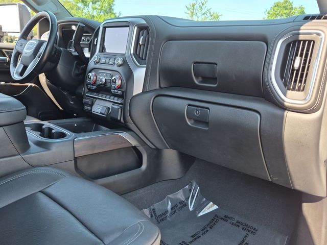 Used 2023 White GMC SLT image 35