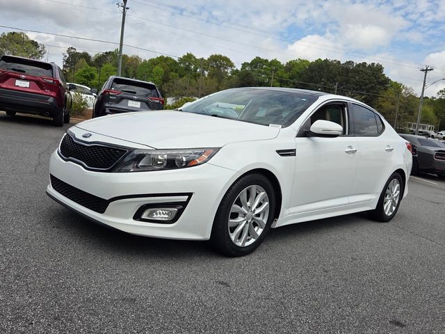 Used 2015 White Kia EX image 3