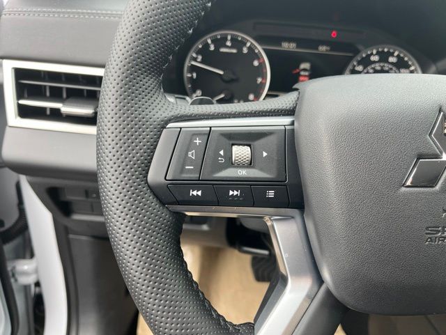 MitsubishiOutlander22