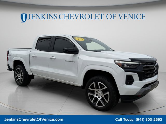 Summit White 2023 Chevrolet Colorado Pickup Truck Four-Wheel Drive 8-Speed Automatic