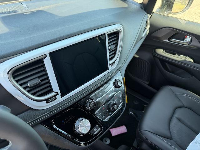 new 2026 Chrysler Pacifica car, priced at $45,630