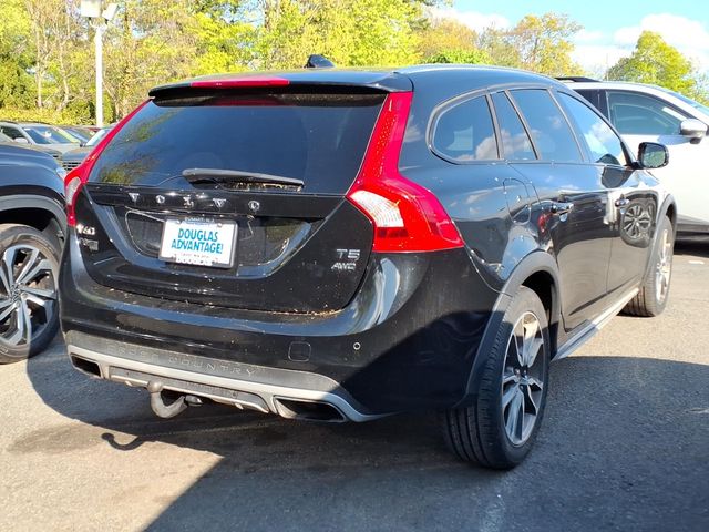 2017 Volvo V60 Cross Country