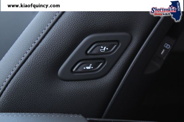 New 2026 Kia Carnival MPV Van
