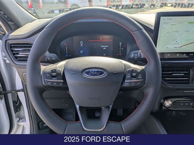 2025 Ford Escape ST-Line - Photo 11