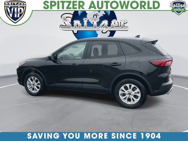 New 2025 Black Ford Active image 7