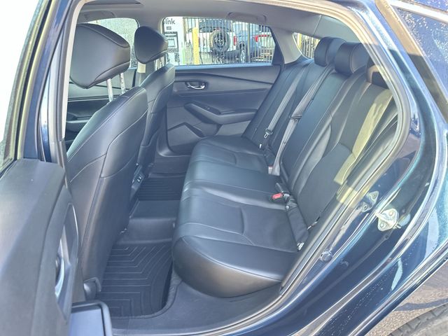 Used 2024 Blue Honda EX-L image 24