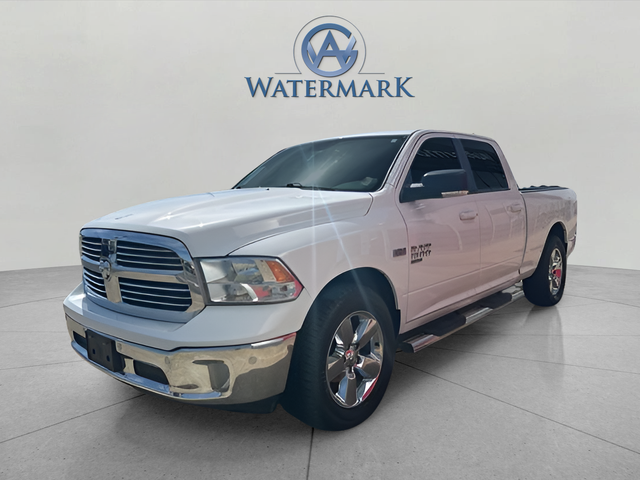 Bright White Clearcoat 2019 RAM 1500 Classic Big Horn Crew Cab RWD Pickup Truck 4X2 8-Speed Automatic