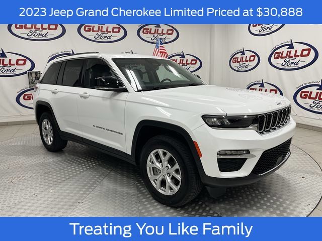 Bright White Clearcoat 2023 Jeep Grand Cherokee SUV / Crossover Four-Wheel Drive 8-Speed Automatic