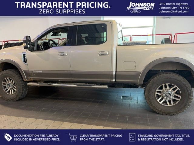 White Gold Metallic 2018 Ford F-350 Super Duty Pickup Truck Four-Wheel Drive 6-Speed Automatic
