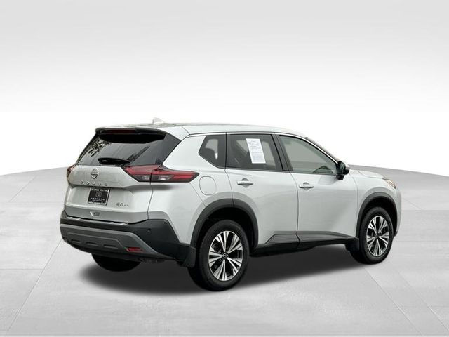 2022 Nissan Rogue SV 5