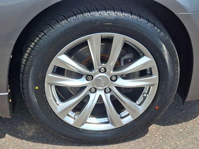 used 2018 INFINITI Q70 car, priced at $23,488