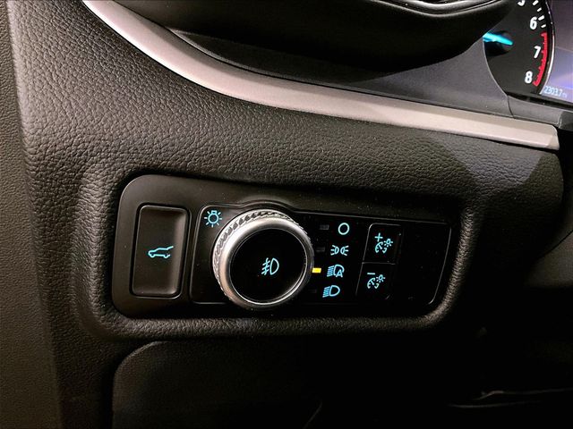 2023 Ford Explorer XLT Silver at Grove City Ford