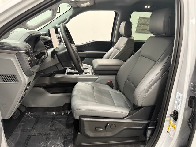 2025 Ford F-150 Lightning Flash photo