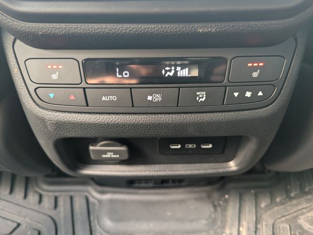 2025 White Honda Ridgeline Black Edition AWD Truck