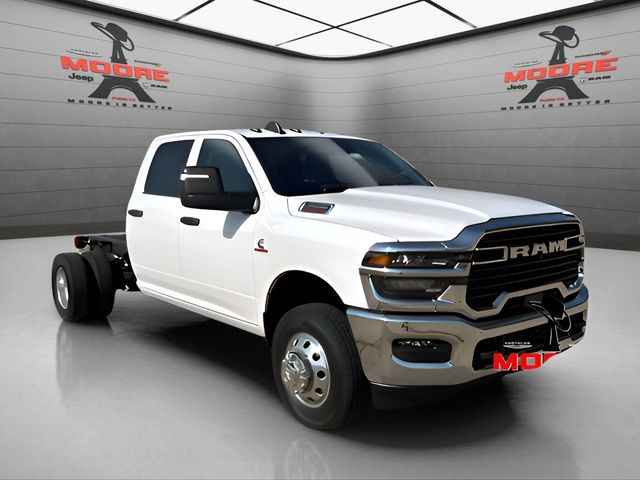 Bright White Clearcoat 2025 RAM 3500 Chassis Tradesman Crew Cab LB DRW 4WD Pickup Truck Four-Wheel Drive 8-Speed Automatic