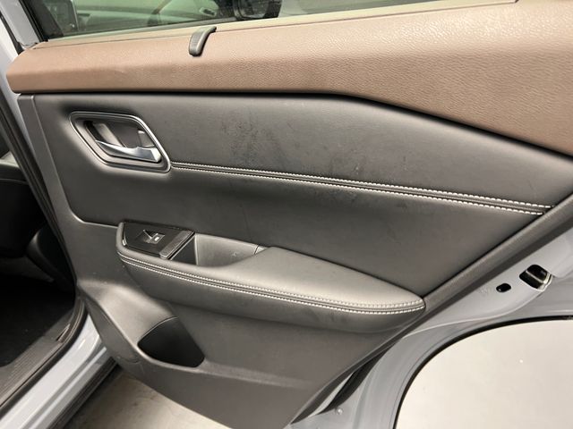 2021 Boulder Gray Pearl Nissan Rogue SL FWD SUV