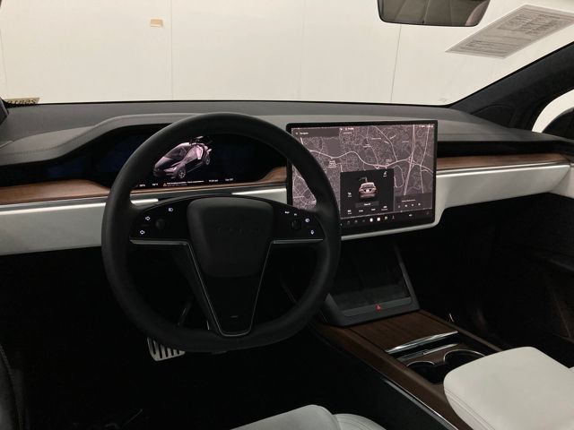 2023 Tesla Model X Standard Range
