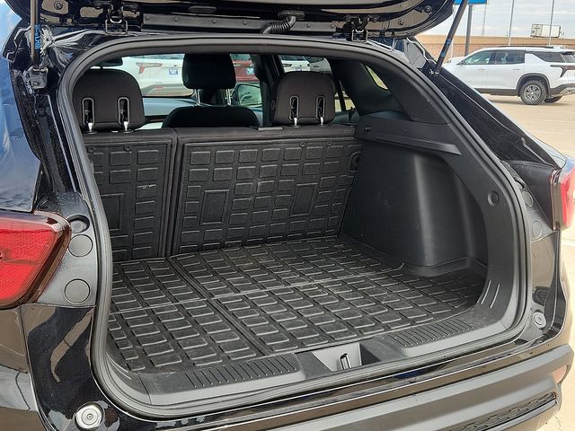 Used Car 2025 Chevrolet Trax  1rs For Sale Under $25,000 In Plainview, Texas