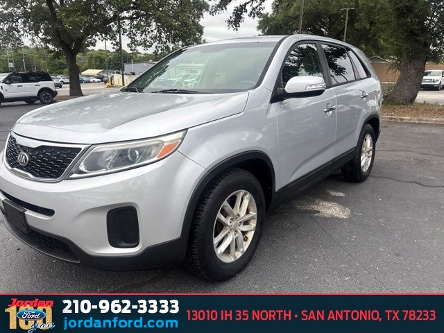 Used Car 2014 Kia Sorento  Lx For Sale Under $10,000 In San Antonio, Texas
