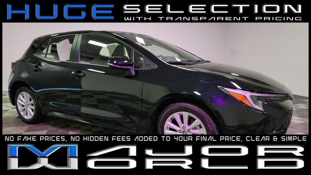 2025 Toyota Corolla Hatchback SE FWD