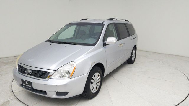 2011 Kia Sedona LX