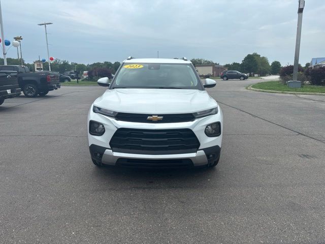 Used 2023 White Chevrolet LT image 8