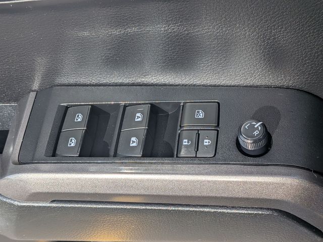 2021 Toyota Tacoma - Image 15