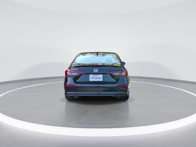 Used 2025  Honda LX image 7