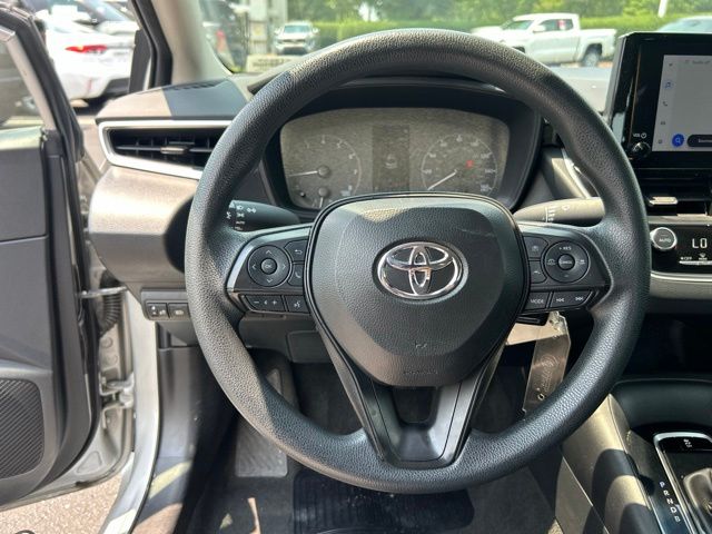 2024 Toyota Corolla LE - Photo 19