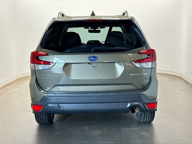 2022 Subaru Forester Premium Brown at Honda North