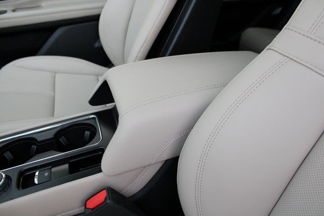 New 2026 Blue Lincoln Grand Touring image 18