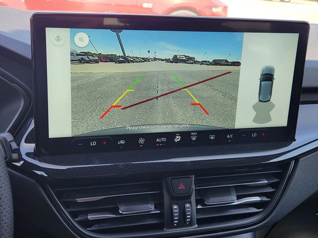 2025 Ford Escape ST-Line photo