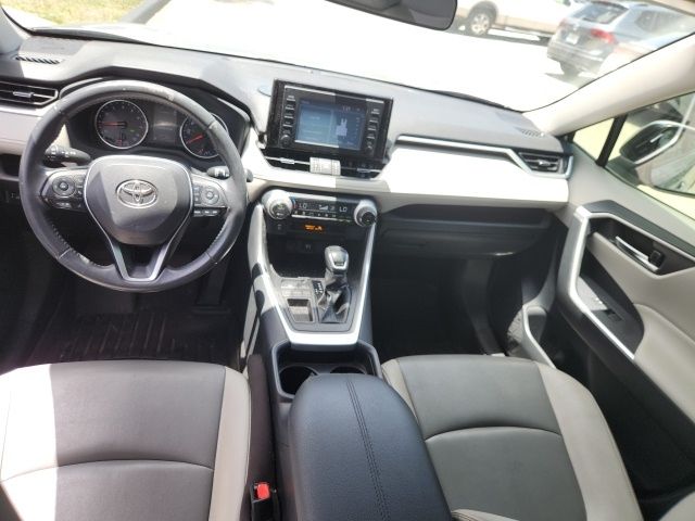 2019 Toyota RAV4 - $24,977