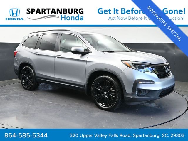 Silver Metallic 2021 Honda Pilot SE FWD SUV / Crossover Front-Wheel Drive 9-Speed Automatic